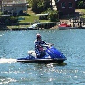 Meet your Posher, Travis